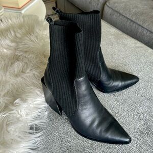 Steve Madden Tackle heeled sock ankle boot